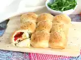 Tarif Jambon ve peynir dolgulu pizza çörekleri